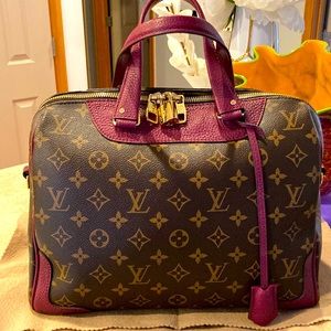 Louis Vuitton Retiro in Raisin EUC ♥️